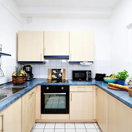 Eicher Warnemuende Guest house 4*