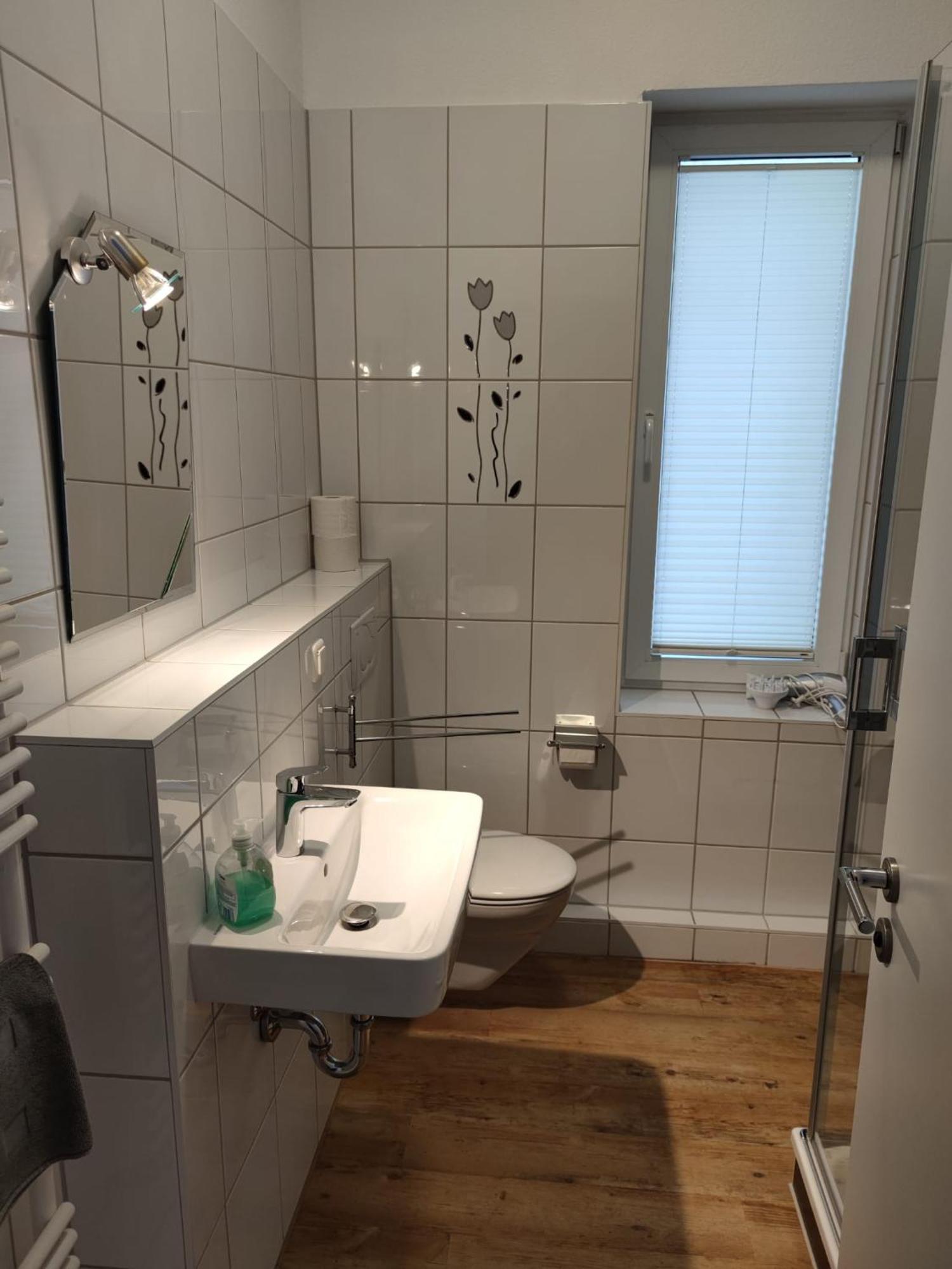 Eicher Warnemuende 4*