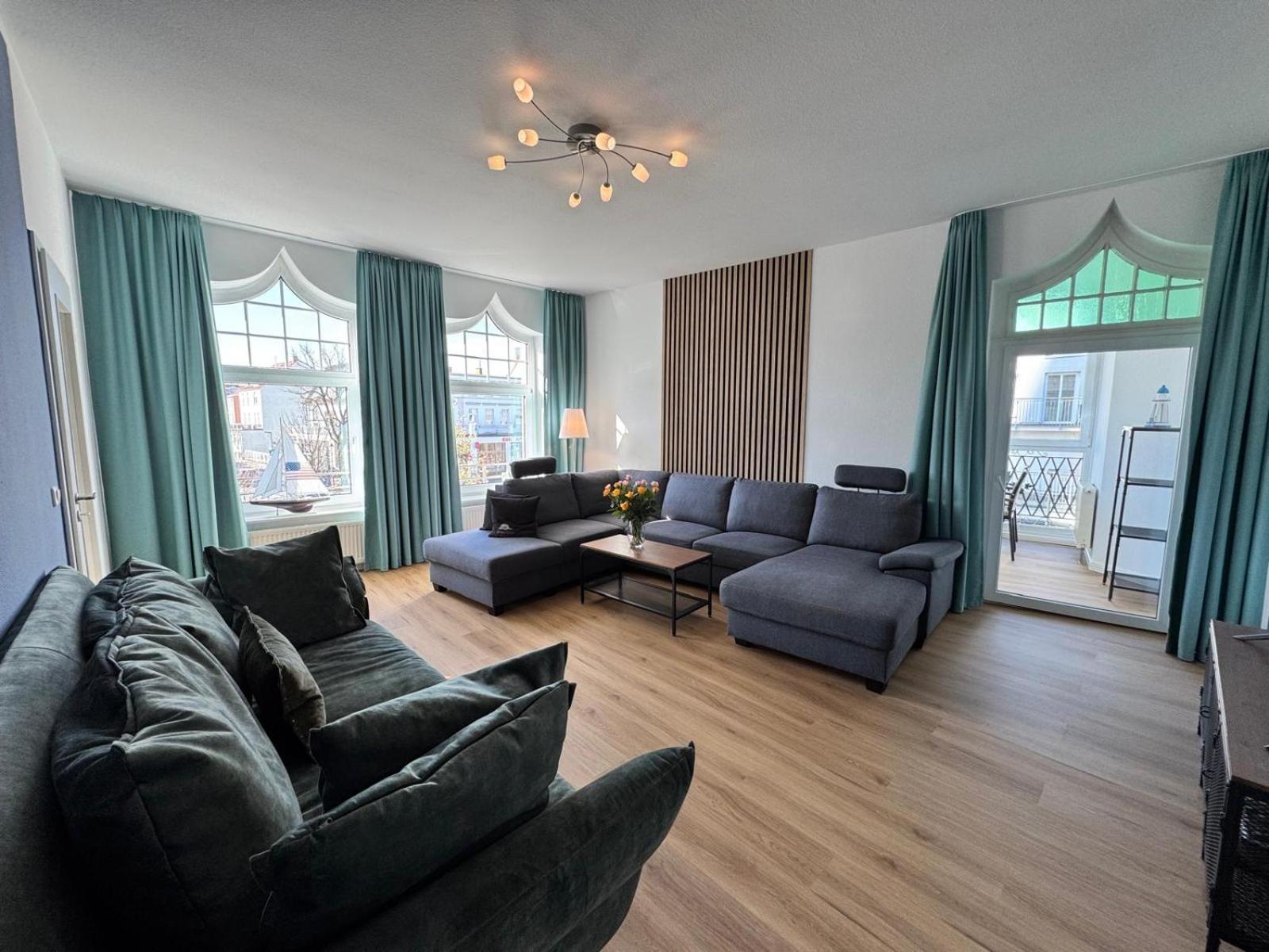 Eicher Warnemuende 4* Rostock