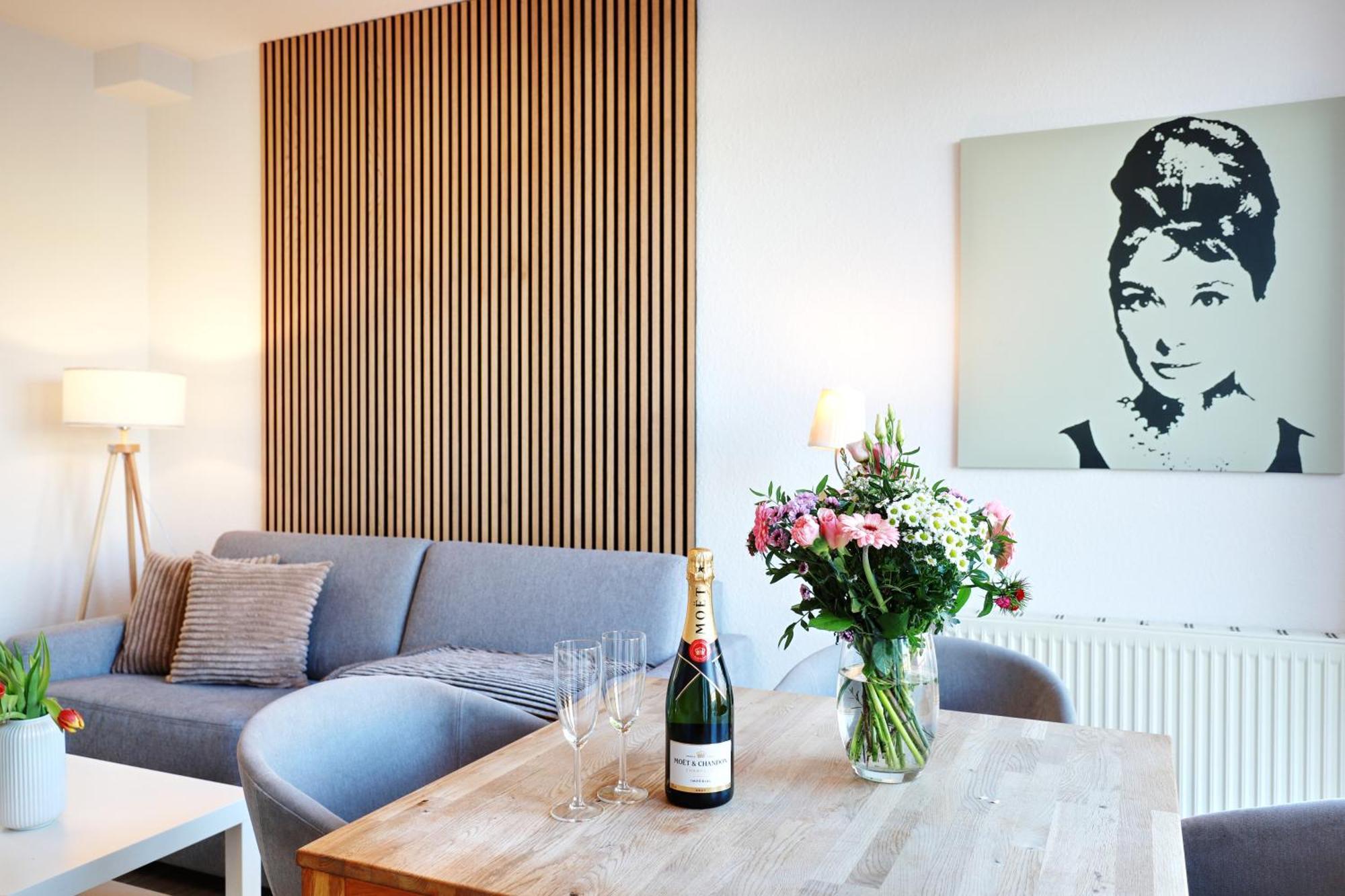 Eicher Warnemuende Guest house